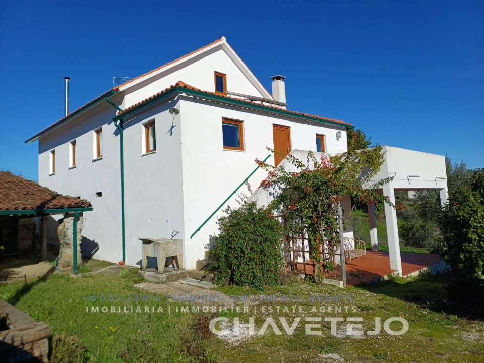 Quinta T3 para Venda em Cernache do Bonjardim, Nesperal e Palhais Foto 1