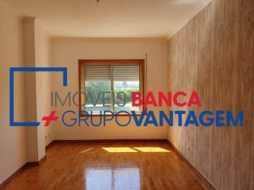 Apartamento T2 para Venda em Arcozelo