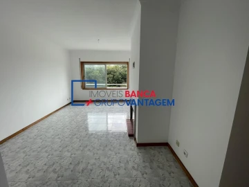 Apartamento T2 para Venda em Arcozelo