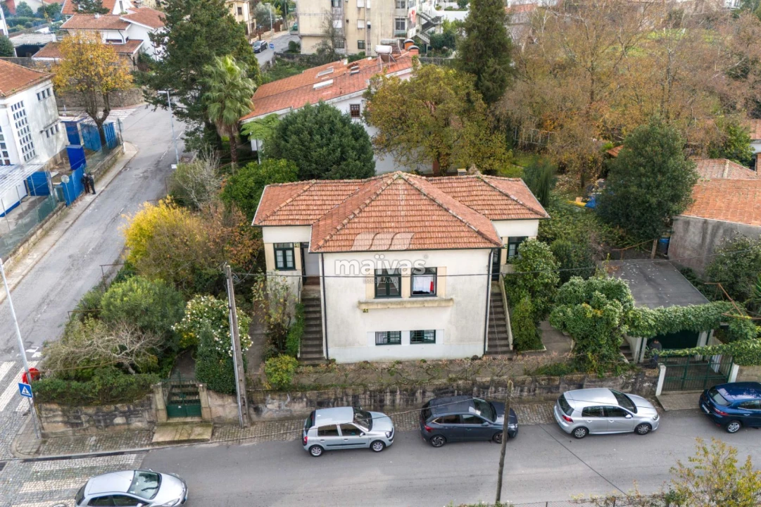 Moradia T7 para Venda em Ermesinde Foto 3