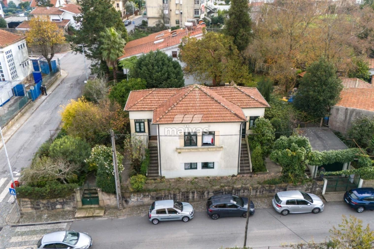 Moradia T7 para Venda em Ermesinde Foto 3