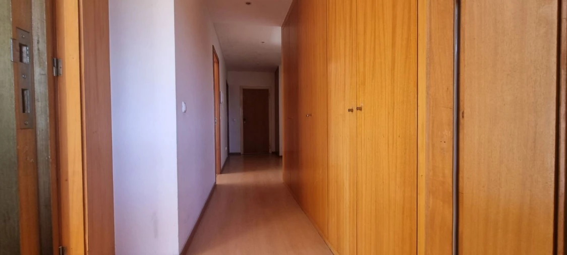 Apartamento T3 para Venda em Moreira Foto 9