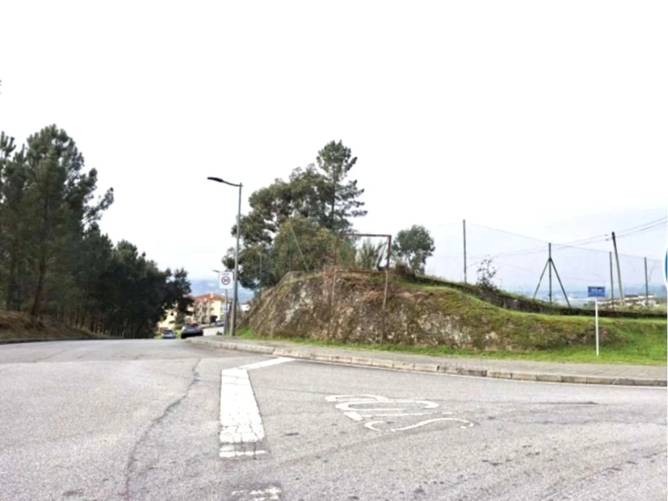 Terreno P/ Prédio para Venda em Amarante (São Gonçalo), Madalena, Cepelos e Gatão Foto 9