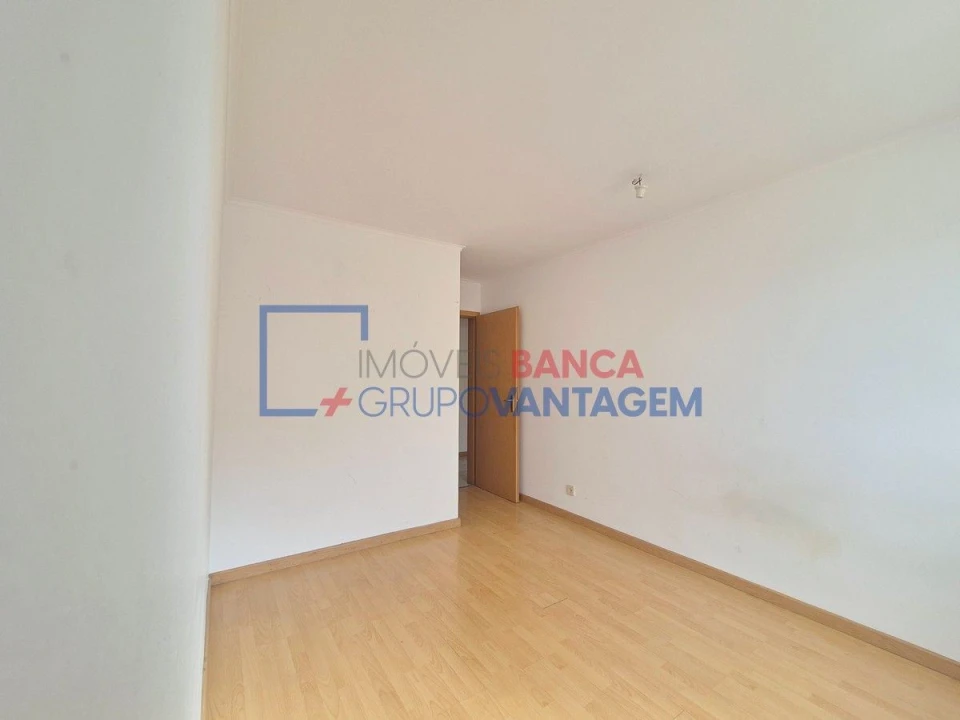 Apartamento T2 para Venda em Mina de Água Foto 17