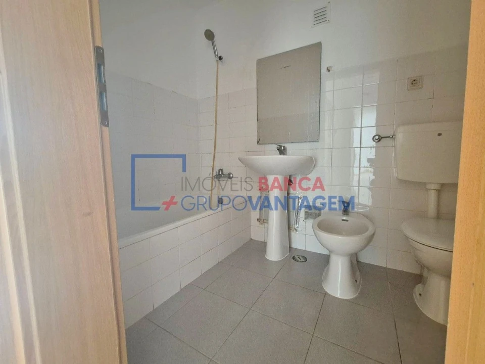 Apartamento T2 para Venda em Mina de Água Foto 19