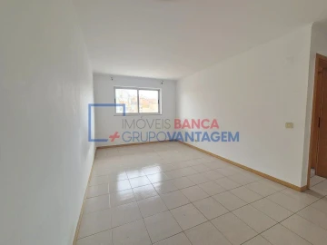 Apartamento T2 para Venda em Mina de Água