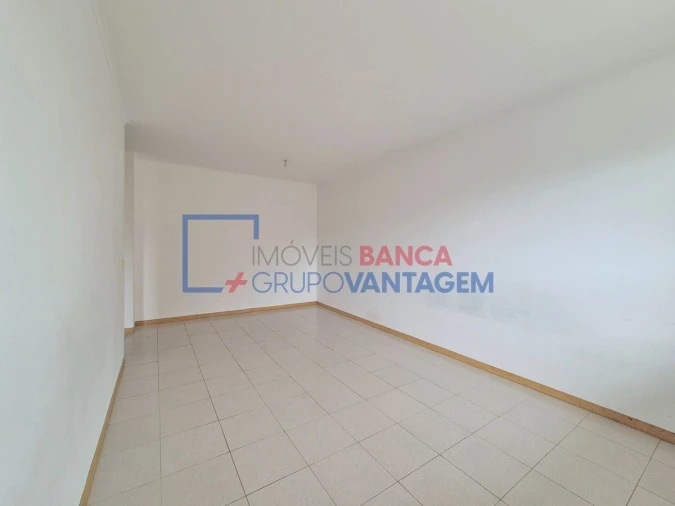 Apartamento T2 para Venda em Mina de Água Foto 5