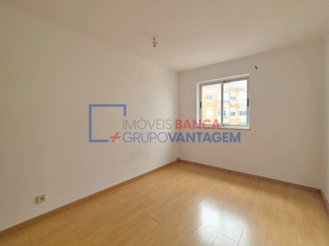 Apartamento T2 para Venda em Mina de Água Foto 18
