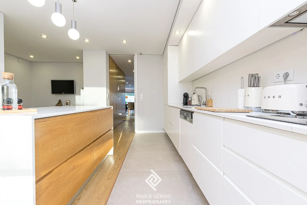 Moradia T3 para Venda em Santa Marinha e São Pedro da Afurada Foto 13