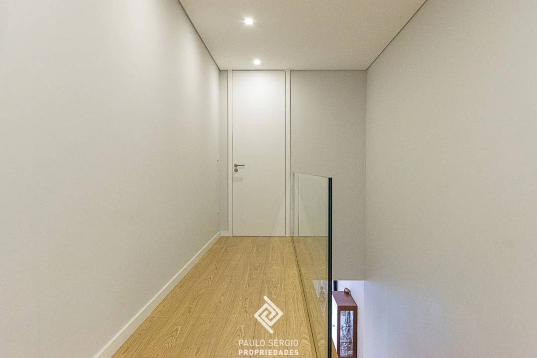 Moradia T3 para Venda em Santa Marinha e São Pedro da Afurada Foto 18