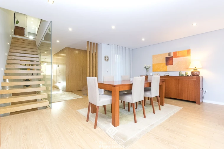 Moradia T3 para Venda em Santa Marinha e São Pedro da Afurada Foto 6