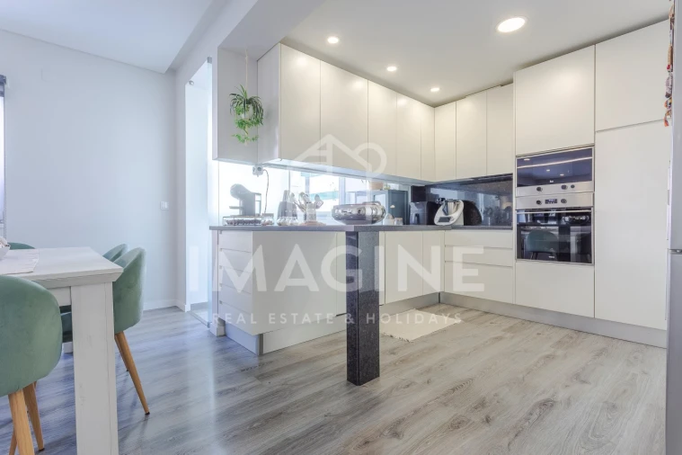 Apartamento T3 para Venda em União das Freguesias de Setúbal Foto 9