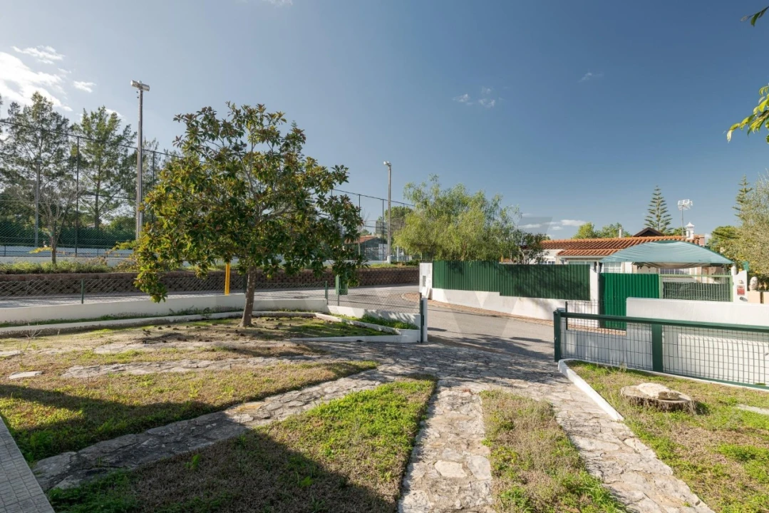 Moradia T4 para Venda em Sesimbra (Castelo) Foto 22