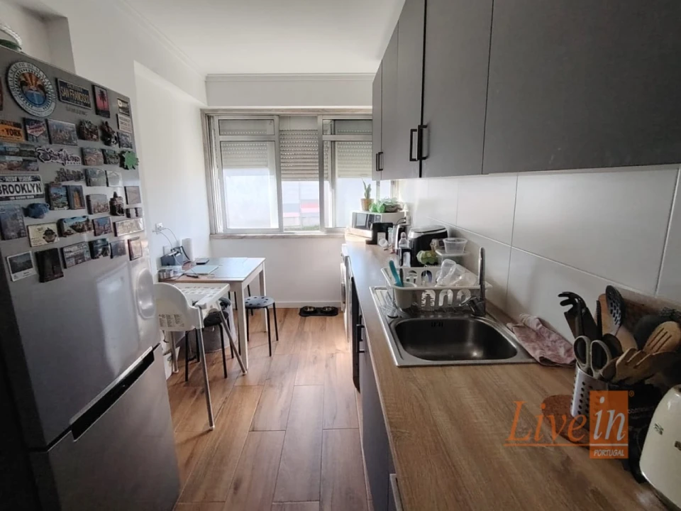 Apartamento T3 para Venda em Águas Livres Foto 3