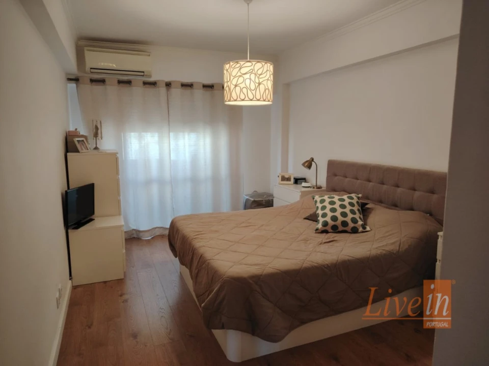 Apartamento T3 para Venda em Águas Livres Foto 7