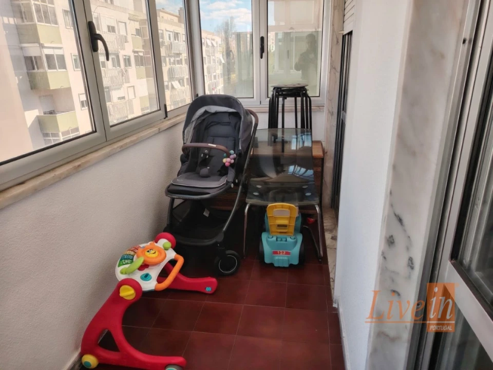 Apartamento T3 para Venda em Águas Livres Foto 12