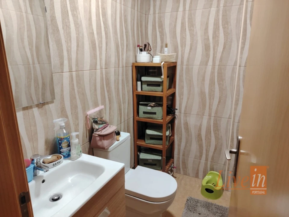 Apartamento T3 para Venda em Águas Livres Foto 15