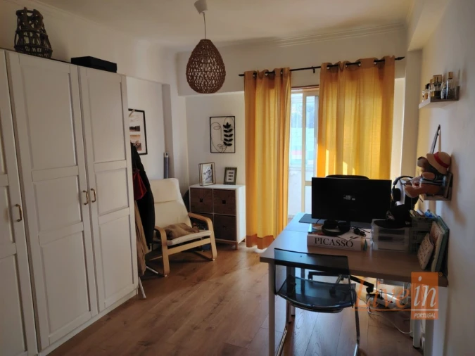 Apartamento T3 para Venda em Águas Livres Foto 13