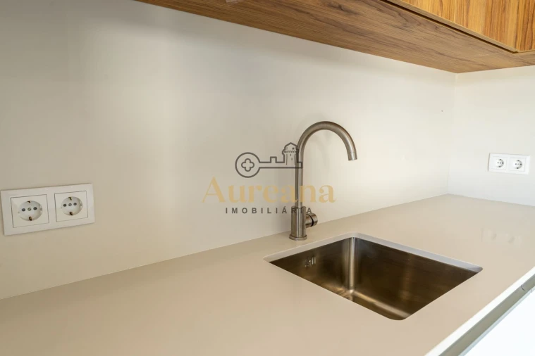 Moradia T2 para Venda em Nossa Senhora da Piedade Foto 5