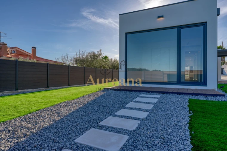 Moradia T2 para Venda em Nossa Senhora da Piedade Foto 16