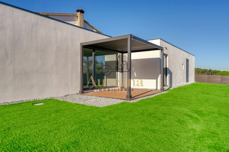 Moradia T2 para Venda em Nossa Senhora da Piedade Foto 30