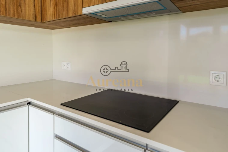 Moradia T2 para Venda em Nossa Senhora da Piedade Foto 6