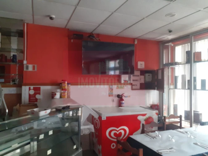 Loja para Arrendamento em Amora Foto 4