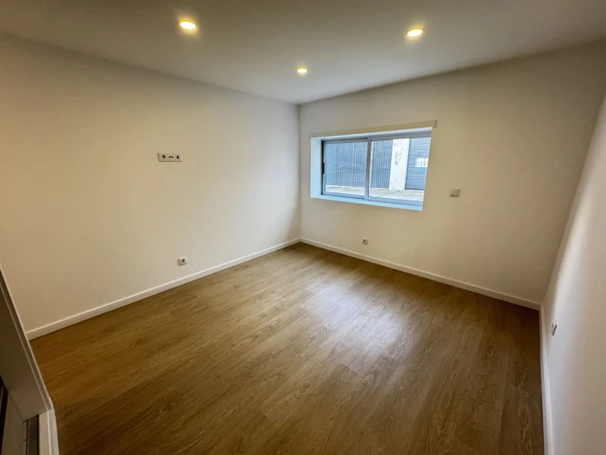 Apartamento T2 para Venda em Custóias, Leça do Balio e Guifões Foto 12