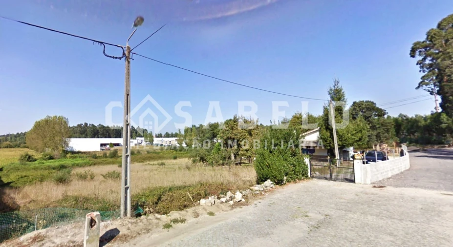 Moradia T3 para Venda em Nogueira e Silva Escura Foto 2