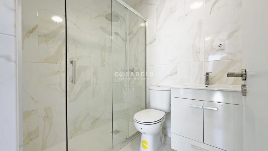 Moradia T2 para Venda em Paranhos Foto 9