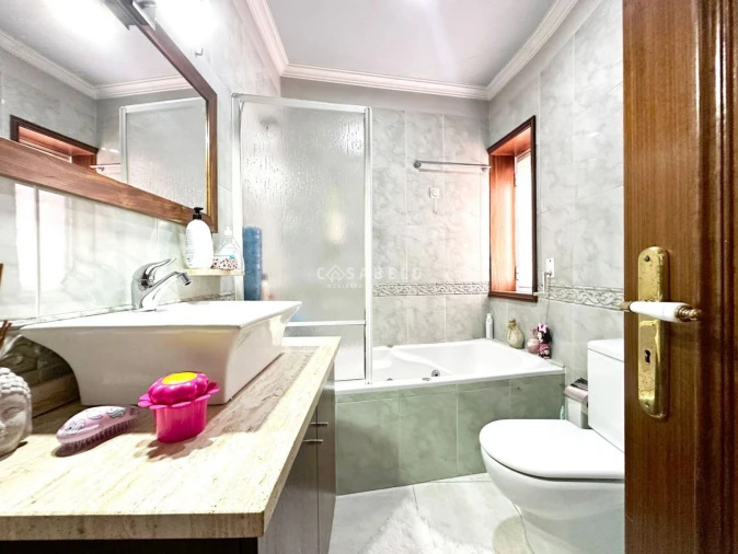 Moradia T4 para Venda em Cidade da Maia Foto 28