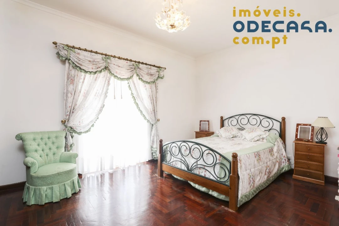 Moradia T6 para Venda em Gambia-Pontes-Alto da Guerra Foto 22