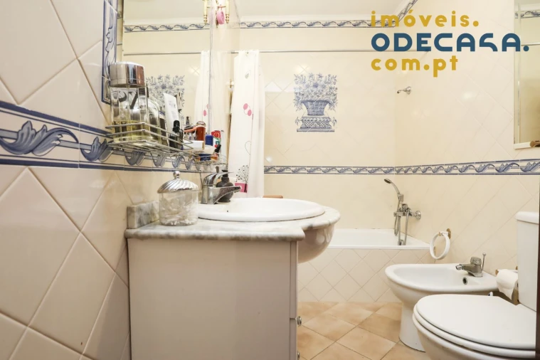 Moradia T6 para Venda em Gambia-Pontes-Alto da Guerra Foto 28