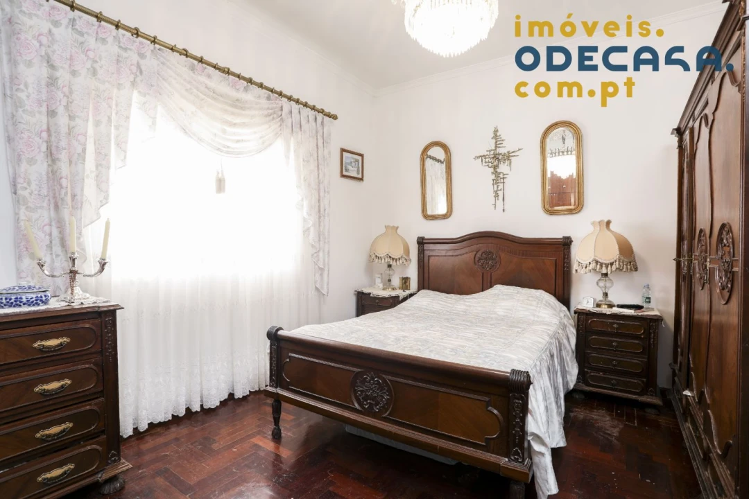 Moradia T6 para Venda em Gambia-Pontes-Alto da Guerra Foto 26