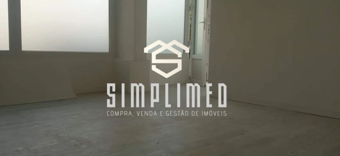 Loja para Venda em Laranjeiro e Feijó Foto 5