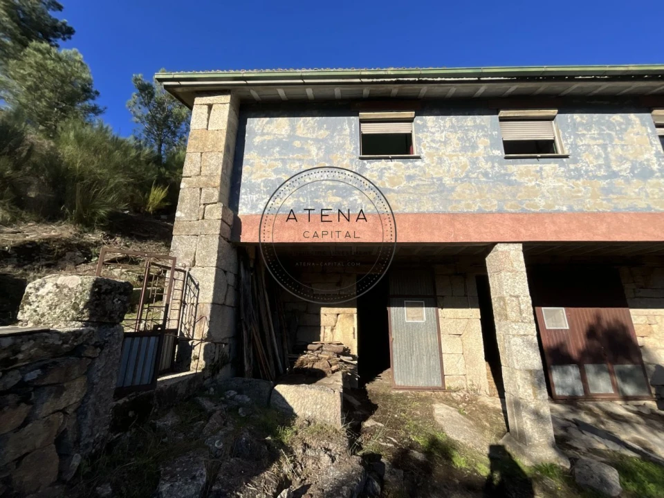 Quinta T4 para Venda em Mondrões Foto 4