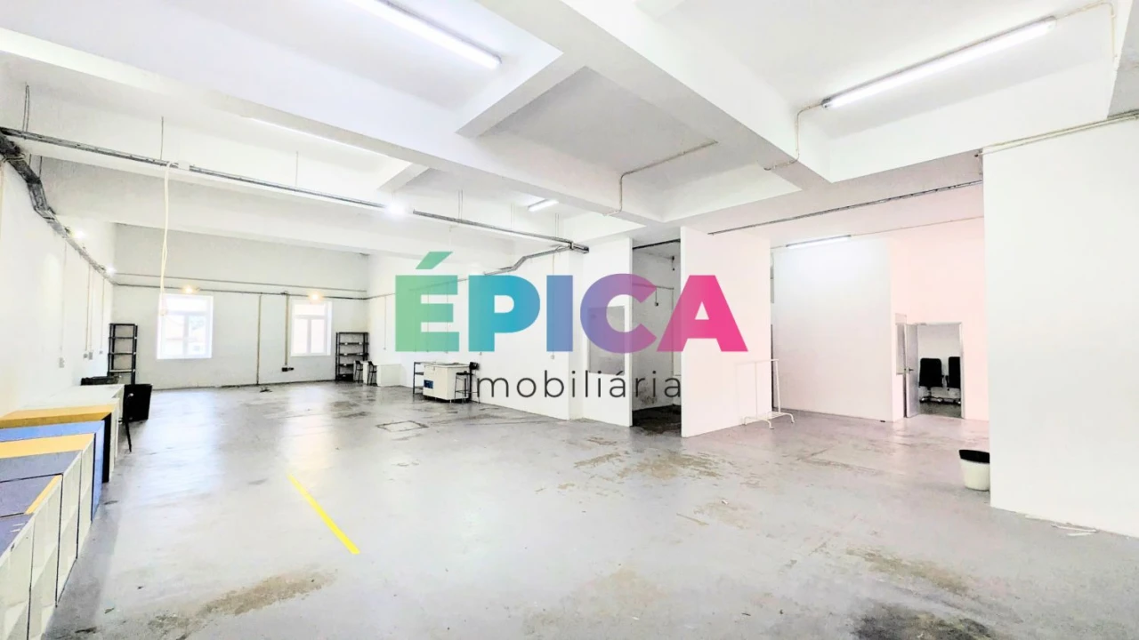 Loja para Arrendamento em Marvila Foto 6