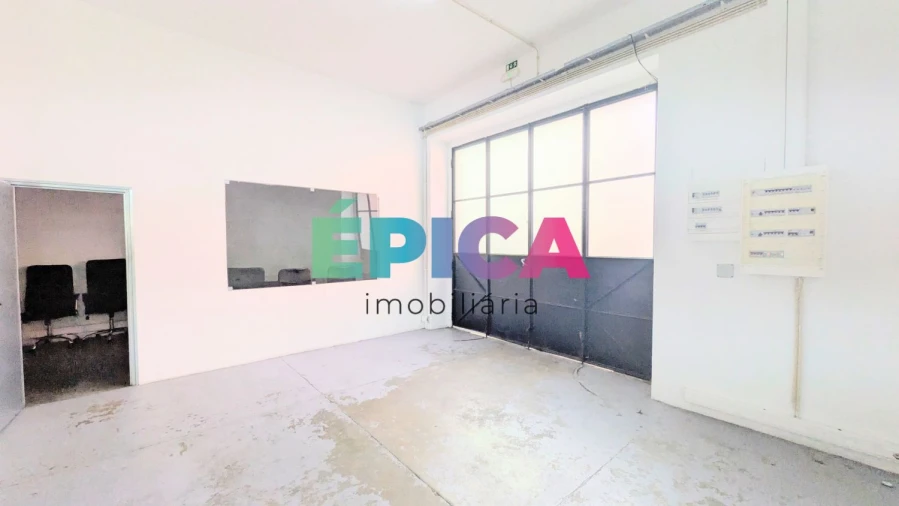 Loja para Arrendamento em Marvila Foto 25