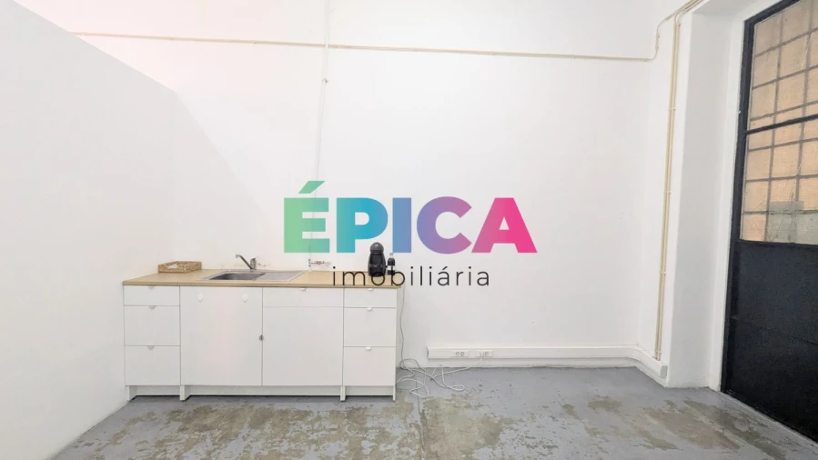 Loja para Arrendamento em Marvila Foto 20