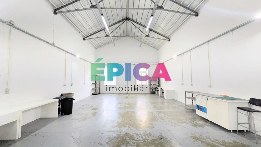 Loja para Arrendamento em Marvila