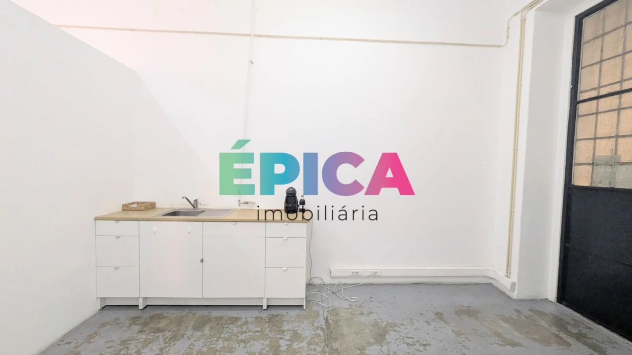 Loja para Arrendamento em Marvila Foto 20