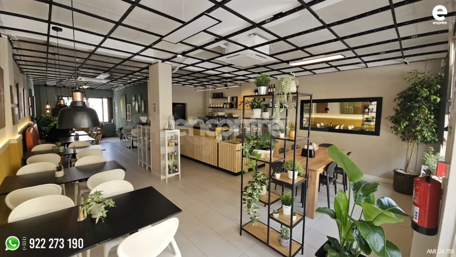 Loja para Arrendamento em Faro (Sé e São Pedro) Foto 11