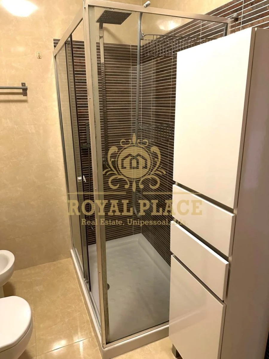 Moradia T4 para Venda em São Roque Foto 18