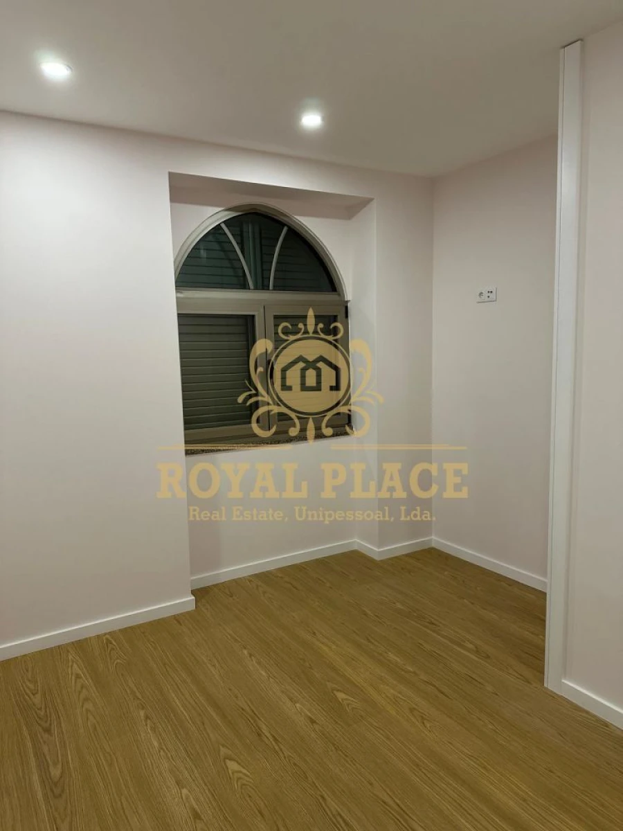 Moradia T4 para Venda em São Roque Foto 13