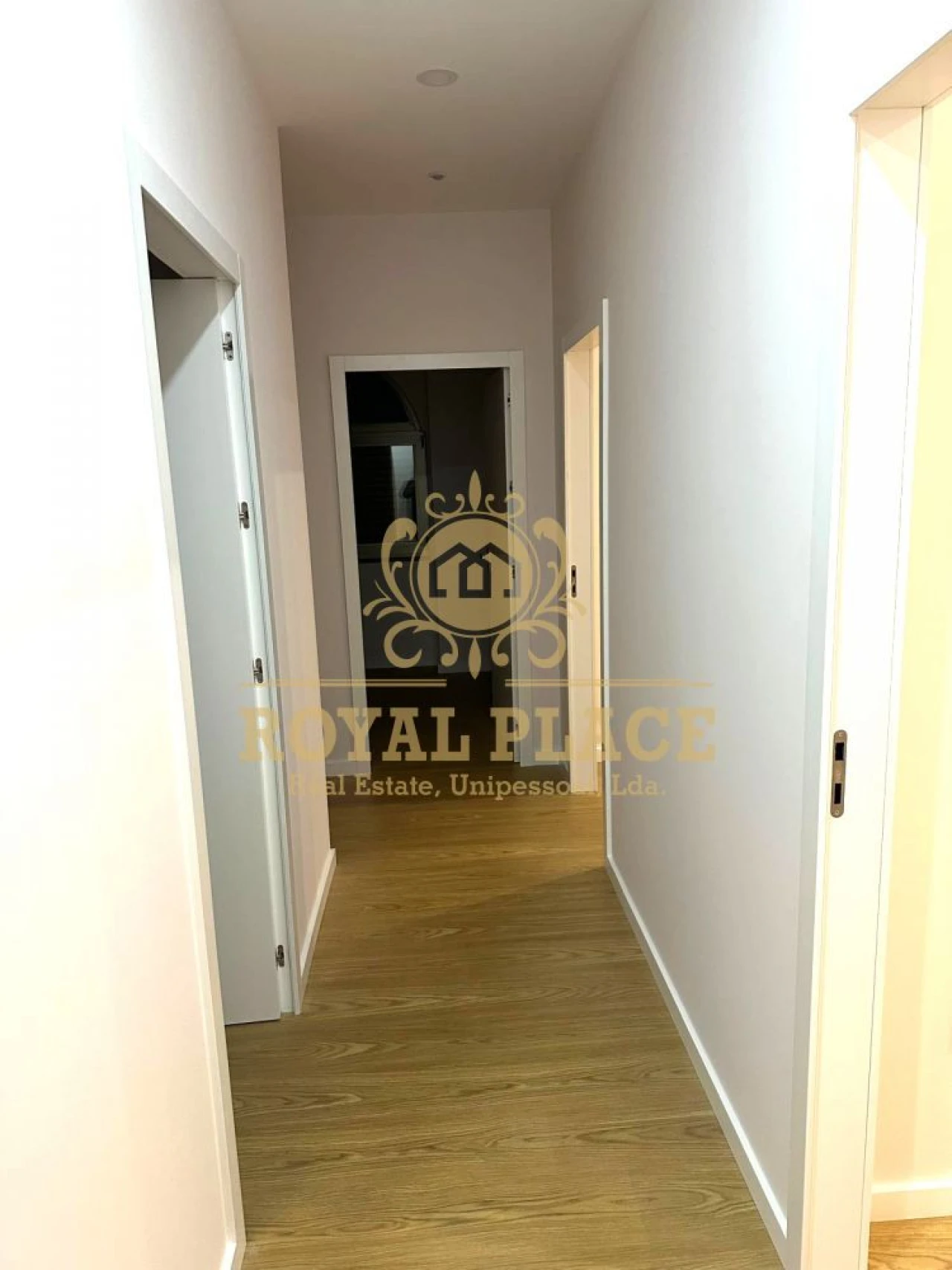 Moradia T4 para Venda em São Roque Foto 11