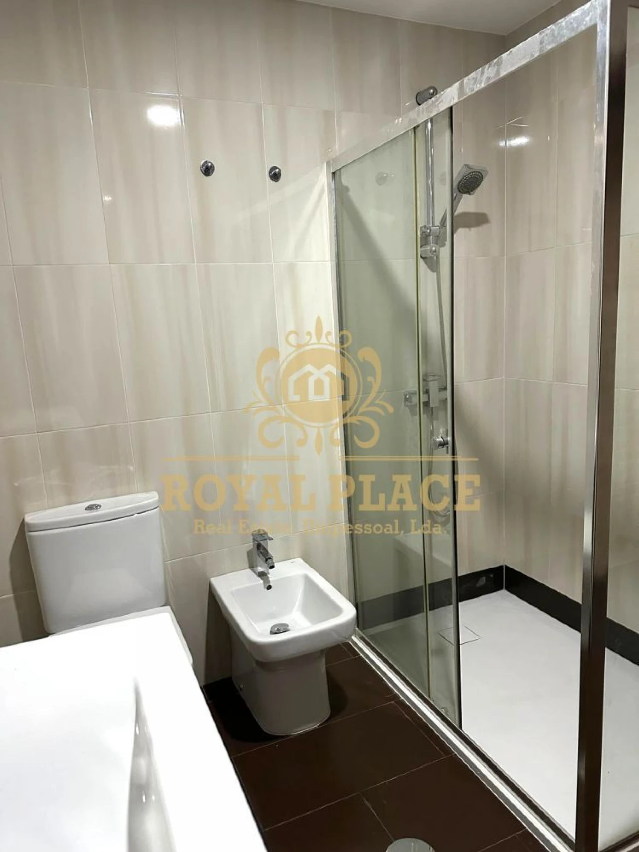 Moradia T4 para Venda em São Roque Foto 7