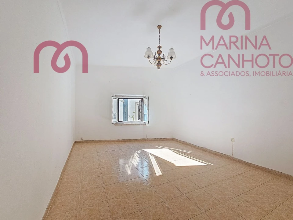 Moradia T2 para Venda em Borba (Matriz) Foto 4