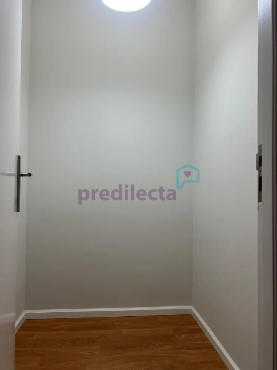 Apartamento T1 para Arrendamento em Paranhos Foto 13