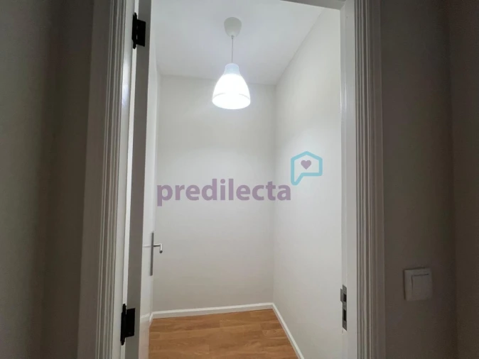 Apartamento T1 para Arrendamento em Paranhos Foto 14