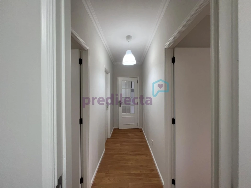 Apartamento T1 para Arrendamento em Paranhos Foto 2